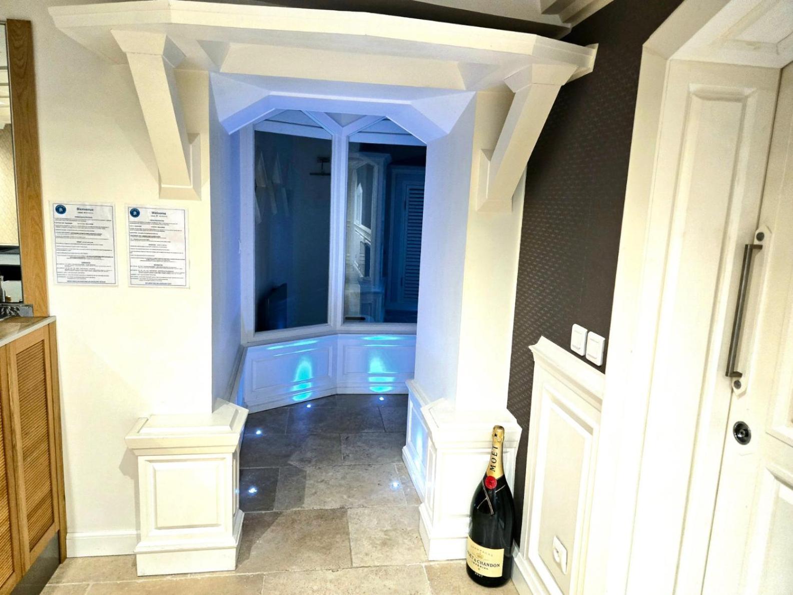 Appartement Moderne & Spacieux Hypercentre Caen Eksteriør bilde